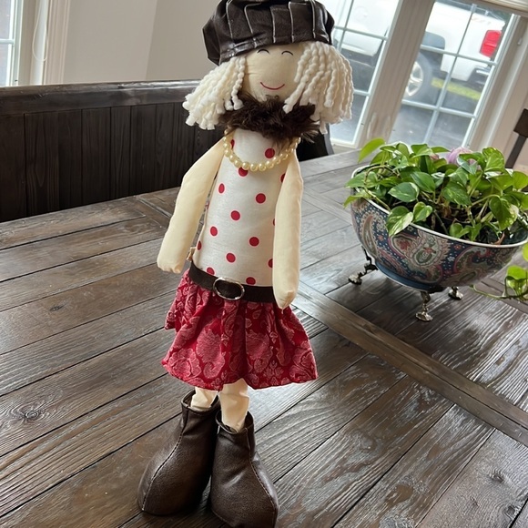 Cute whimsical cloth standing doll - Picture 9 of 9
